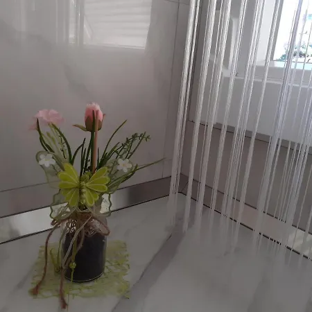 Siesta Apartment *